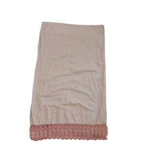 VTG Hand Crochet White Pillowcase Pink Scalloped Edge 30"x20"